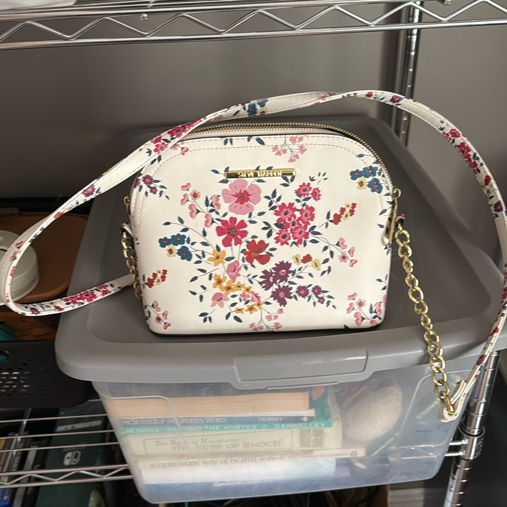 Steve Madden Floral purse